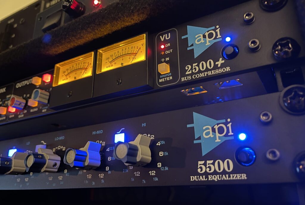 500 Series Vs Standard Rack Gear